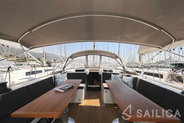 Hanse 588 - Yacht Charter Sailica