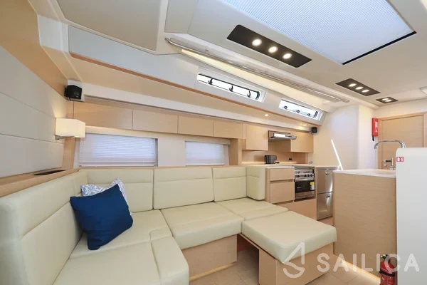 Hanse 588 - Yacht Charter Sailica