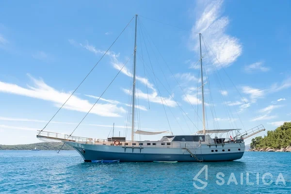Gulet - Yacht Charter Sailica