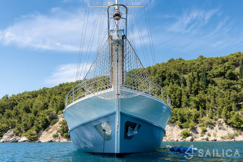 Gulet - Yacht Charter Sailica