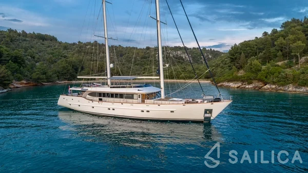 Gulet - Yacht Charter Sailica