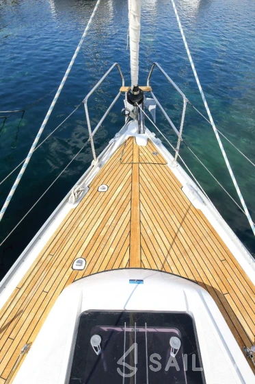 Bavaria 33 Cruiser - Yacht Charter Sailica