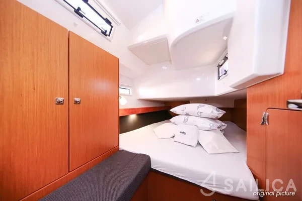Bavaria Cruiser 41S - Yacht Charter Sailica