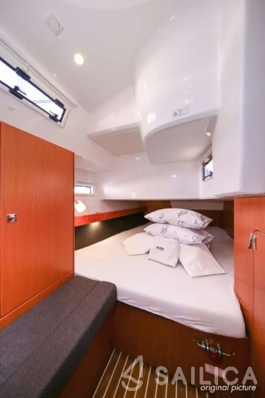 Bavaria Cruiser 41S - Yacht Charter Sailica