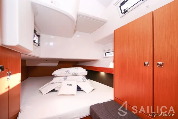 Bavaria Cruiser 41S - Yacht Charter Sailica