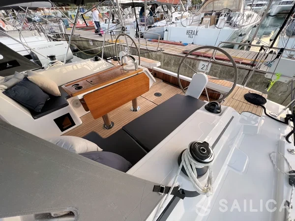 Bavaria C38 - Yacht Charter Sailica