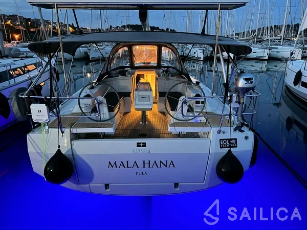Bavaria C38 - Yacht Charter Sailica