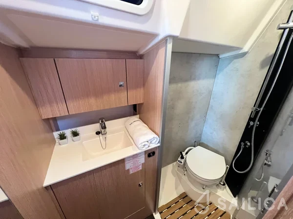 Bavaria C38 - Yacht Charter Sailica
