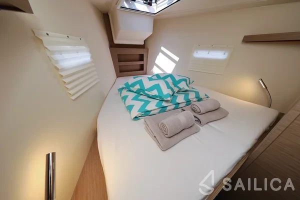 Hanse 388 - Yacht Charter Sailica