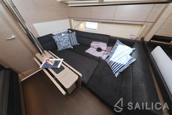 Hanse 388 - Yacht Charter Sailica