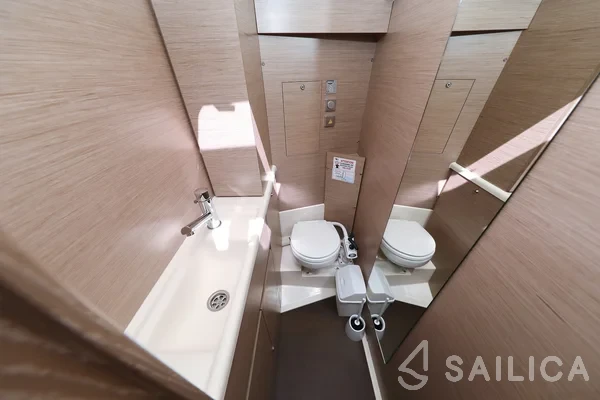 Hanse 388 - Yacht Charter Sailica