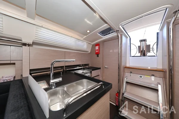 Hanse 388 - Yacht Charter Sailica