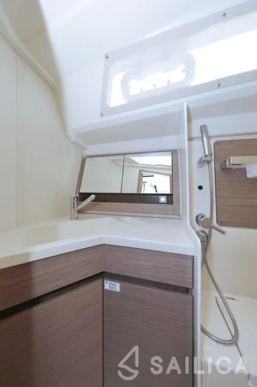 Hanse 388 - Yacht Charter Sailica