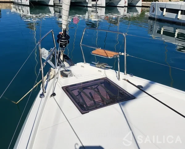 Sun Odyssey 490 - Yacht Charter Sailica