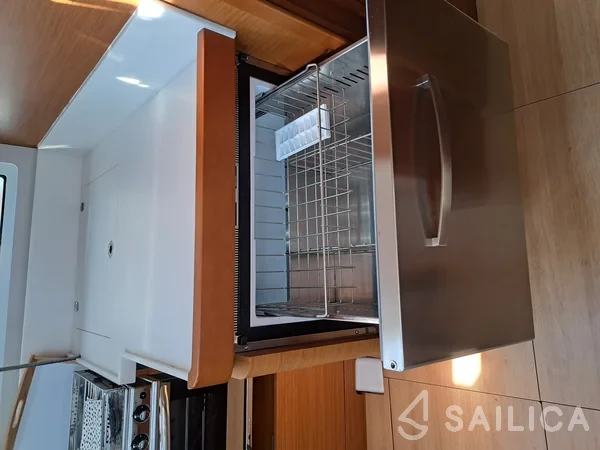 Sun Odyssey 490 - Yacht Charter Sailica