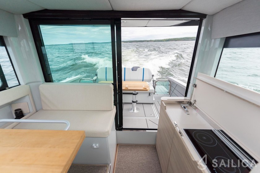 Saxdor 320 GTO - Yacht Charter Sailica