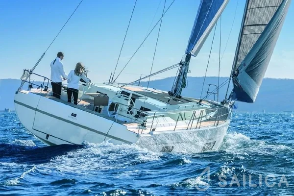 Bavaria C45 - Yacht Charter Sailica
