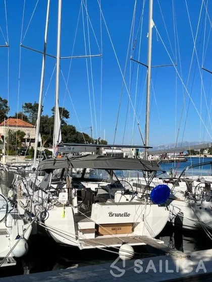 Bavaria C45 - Yacht Charter Sailica