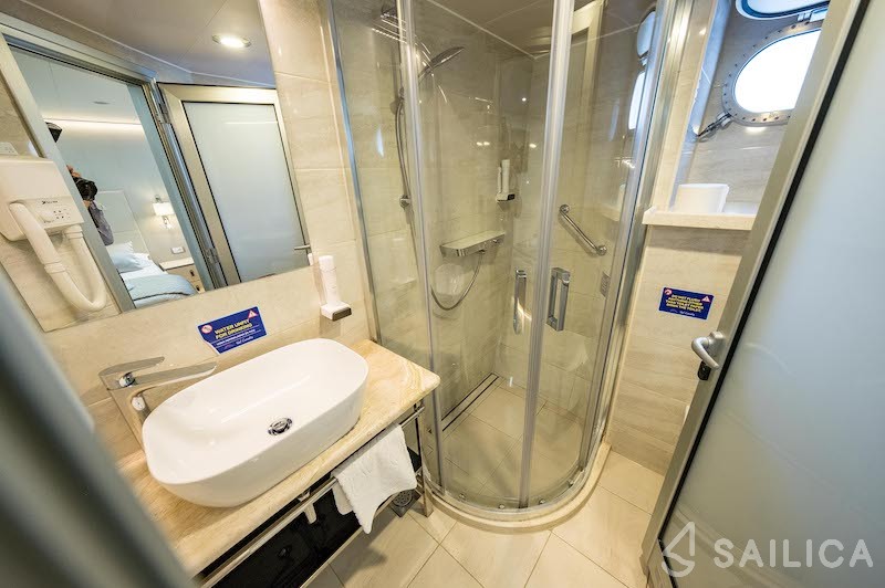 Motoryacht - Yacht Charter Sailica