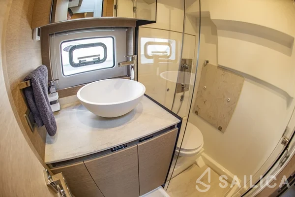 Prestige 42 Fly - Yacht Charter Sailica