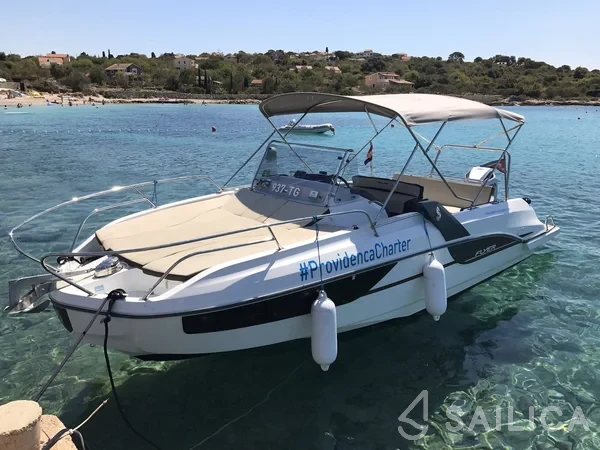 Beneteau Flyer 7.7 SUNdeck - Yacht Charter Sailica