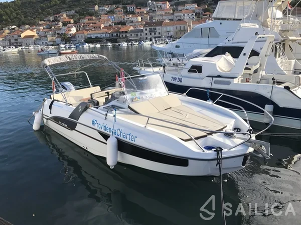 Beneteau Flyer 7.7 SUNdeck - Yacht Charter Sailica