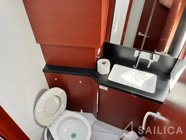 Hanse 460 - Yacht Charter Sailica
