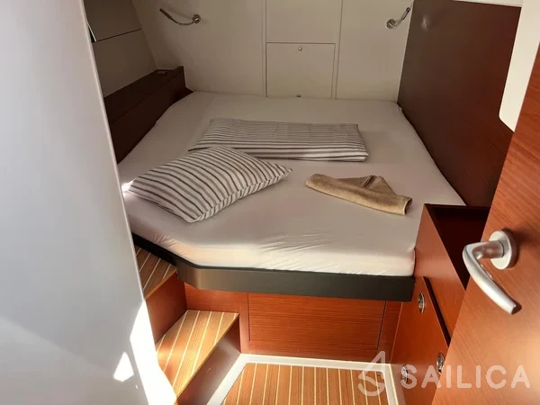 Hanse 460 - Yacht Charter Sailica