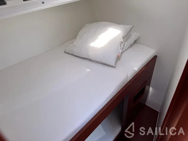 Hanse 460 - Yacht Charter Sailica