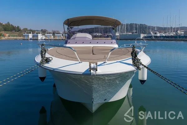 Pacific Craft 750 Sun Cruiser - Yacht Charter Sailica