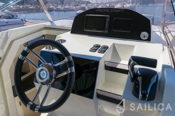 Pacific Craft 750 Sun Cruiser - Yacht Charter Sailica