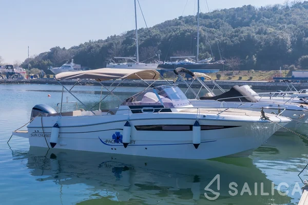 Pacific Craft 750 Sun Cruiser - Yacht Charter Sailica