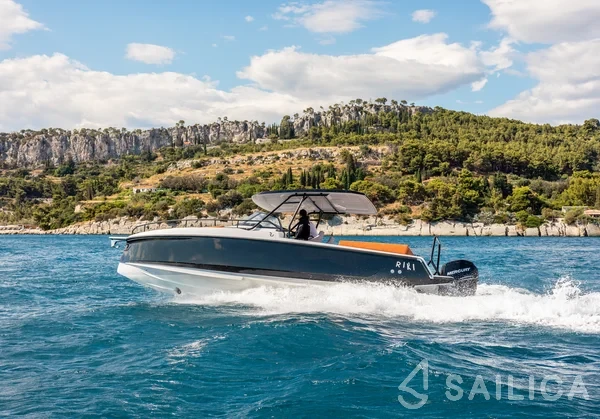 Ryck 280 - Yacht Charter Sailica