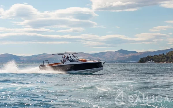 Ryck 280 - Yacht Charter Sailica