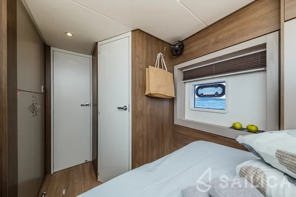 Bali 4.6 - Yacht Charter Sailica