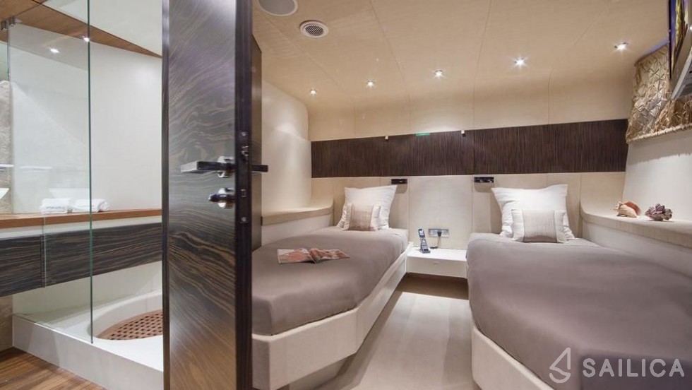 Oceanline 127 - Yacht Charter Sailica