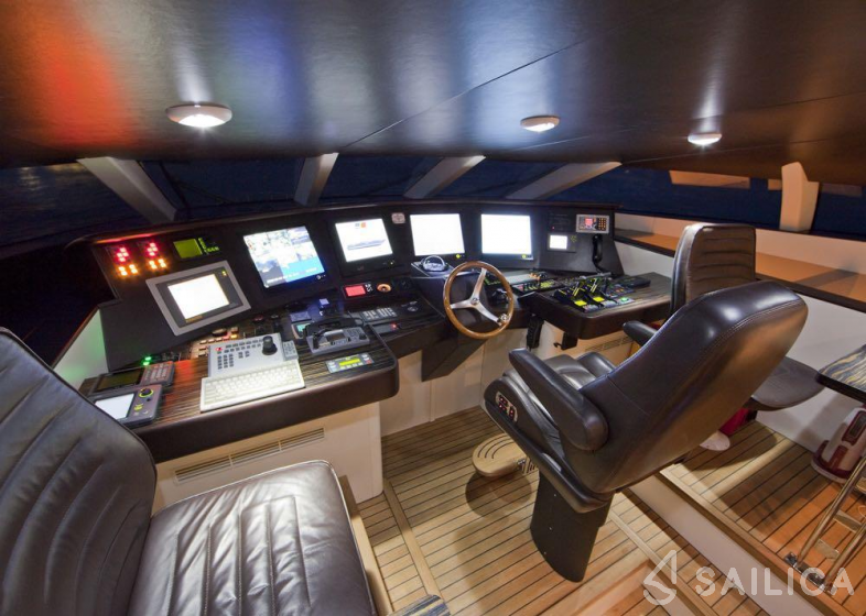 Oceanline 127 - Yacht Charter Sailica