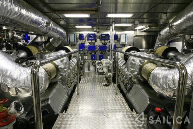 Oceanline 127 - Yacht Charter Sailica