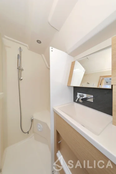 Hanse 458 - Yacht Charter Sailica