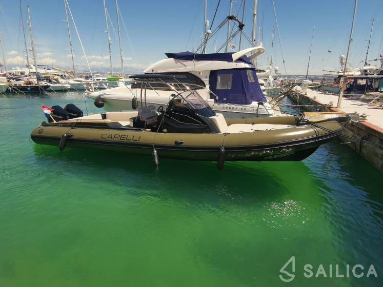 Tempest 1000 Sun - Yacht Charter Sailica