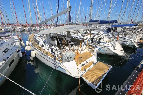Bavaria 37 Cruiser - Yacht Charter Sailica