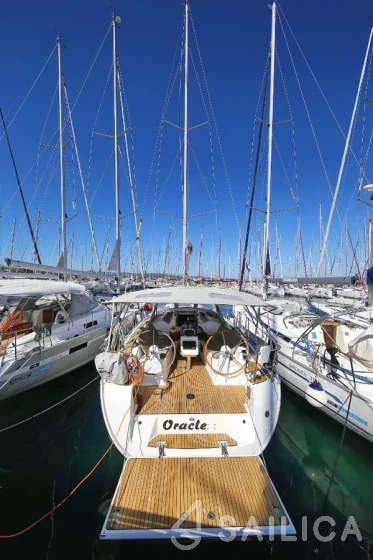 Bavaria 37 Cruiser - Yacht Charter Sailica
