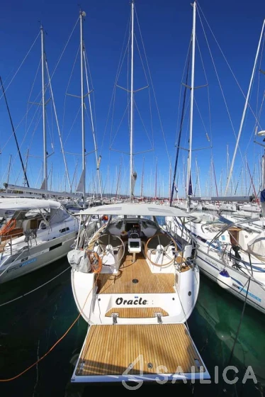 Bavaria 37 Cruiser - Yacht Charter Sailica