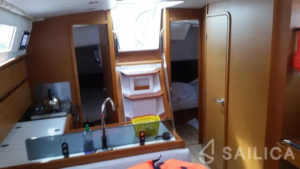 Sun Odyssey 379 - Yacht Charter Sailica