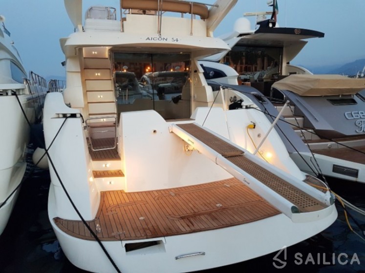Aicon 54 - Yacht Charter Sailica