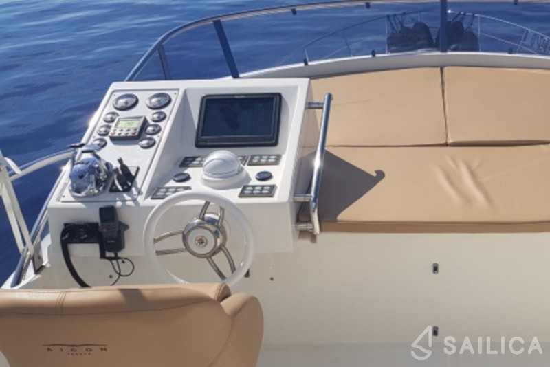 Aicon 54 - Yacht Charter Sailica