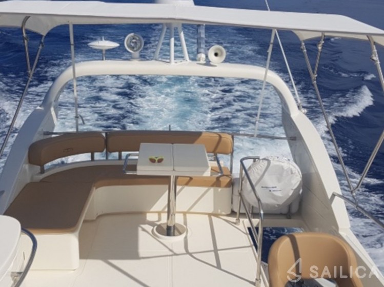 Aicon 54 - Yacht Charter Sailica