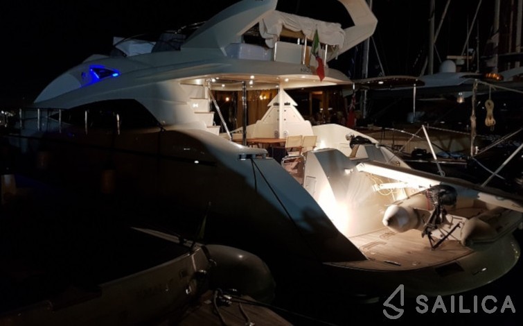 Aicon 54 - Yacht Charter Sailica