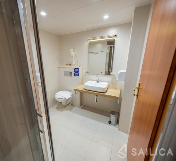 Motoryacht - Yacht Charter Sailica