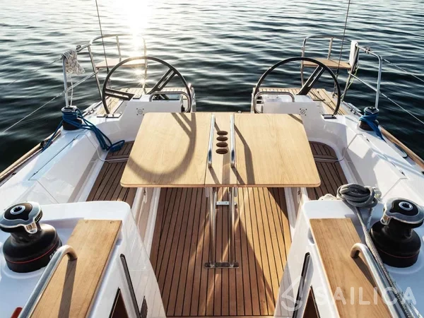 Elan Impression 40.1 - Yacht Charter Sailica